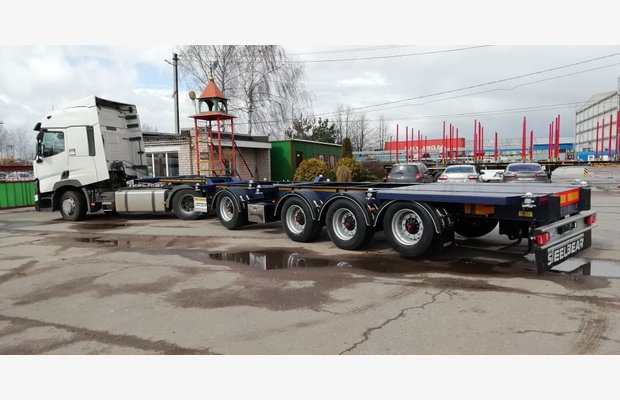 Большая партия полуприцепов контейнеровозов STEELBEAR отправилась в Санкт-Петербург